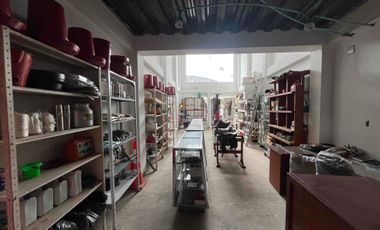 SE VENDE O SE ARRIENDA CON OPCIÓN DE COMPRA LOCAL COMERCIAL GRANDE EN “L” – ZONA CENTRO, YOPAL