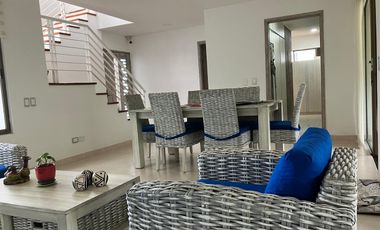 VENDO CASA EN LA MORADA A LAS AFUERAS DE CALI VALLE DEL CAUCA