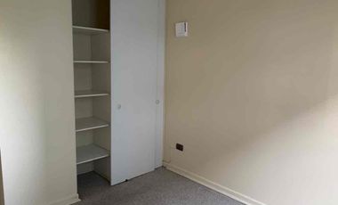 Arriendo departamento central - Linares