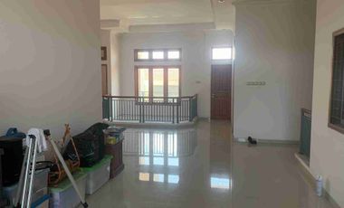 ‼️Luas 276 m² , Termurah‼️ Rumah Besar di Puri Surya Jaya Dekat Waru Juanda Deltasari