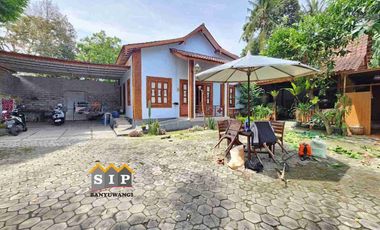 Dijual Homestay beserta isinya di Bakungan Banyuwangi kota