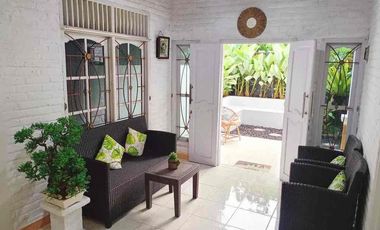 Rumah cantik siap huni yg berlokasi di Uluwatu ungasan