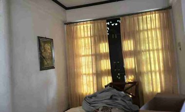 Best Deal, Rumah 3 Lantai Seharga Tanah di Denpasar Barat