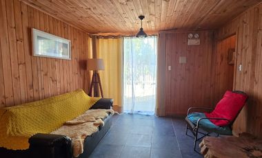 Linda cabaña en arriendo en Av Comercio, Pichilemu