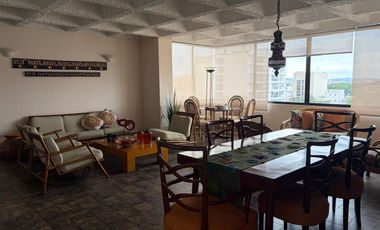 LINDO Y COMODO APARTAMENTO.