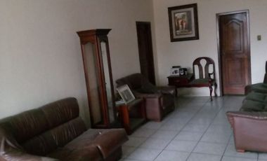 CASA EN VENTA EN LA CIUDAD DE PASAJE