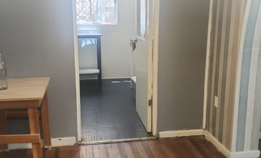 Arriendo casa amplia con patio en Diego Echeverría Quillota