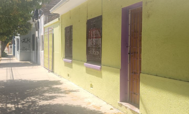 Arriendo casa amplia con patio en Diego Echeverría Quillota