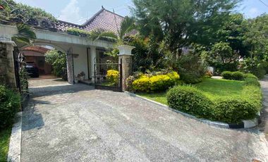 DIJUAL RUMAH MEWAH AREA BACIRO DEKAT STADION MANDALA KRIDA YK