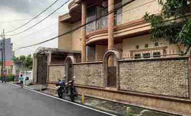 rumah megah Duren sawit dkt mesjid