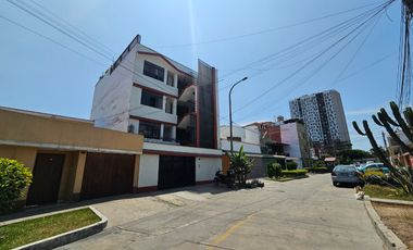 ¡Rentabilidad Inmediata! Edificio de 4 Departamentos y Cerca a Universidades