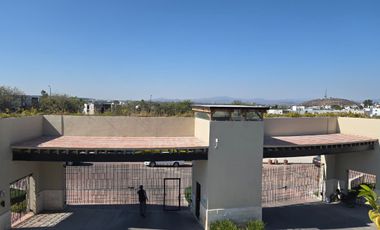 Casa en Renta nueva en Pedregal de Schoenstatt Queretaro.