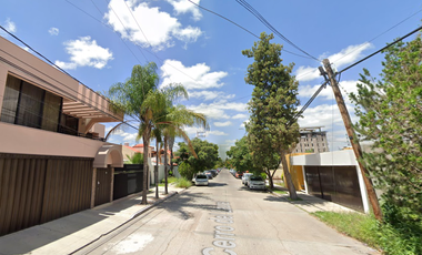 ¡Oportunidad de Inversión! Casa en Remate Bancario Aproveche esta excelente oportunidad de adquisición mediante remate bancario.