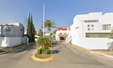 ¡Oportunidad de Inversión! Casa en Remate Bancario Aproveche esta excelente oportunidad de adquisición mediante remate bancario