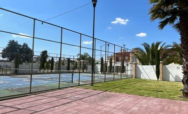 RENTA DE CASA EN VILLA TOSCANA EN FRENTE DE PARQUE 2000