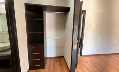 RENTA DE CASA EN VILLA TOSCANA EN FRENTE DE PARQUE 2000