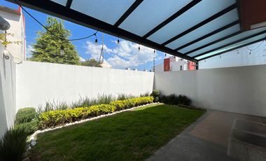 RENTA DE CASA EN VILLA TOSCANA EN FRENTE DE PARQUE 2000