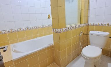 Disewakan Rumah Usaha 2 Lantai, Jl Raya Taman Gandaria Jaksel, Sederet Mall Gandaria City, 750Jt/Th Nego