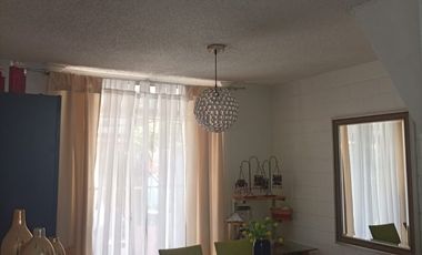 Vendo casa esquina en La Campiña de Nos