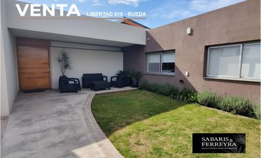 Casa de Diseño en Venta – Quinta 1.150 m² - Rueda