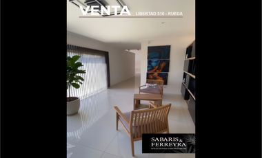Casa de Diseño en Venta – Quinta 1.150 m² - Rueda