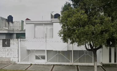 CASA EN VENTA OPORTUNIDAD ASEGURA TU PATRIMONIO CON UN AHORRO DE HASTA 60% DEL VALOR RECUPERACION BANCARIA Valle de Tizayuca 129, Valle de San Javier,