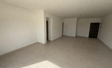 Departamento en venta en Puerto Madryn de 2 dormitorios con cochera a cuadras de la playa!