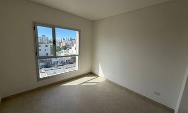 Departamento en venta en Puerto Madryn de 2 dormitorios con cochera a cuadras de la playa!