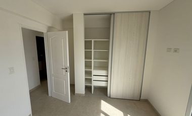 Departamento en venta en Puerto Madryn de 2 dormitorios con cochera a cuadras de la playa!