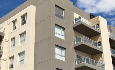 Departamento en venta en Puerto Madryn de 2 dormitorios con cochera a cuadras de la playa!