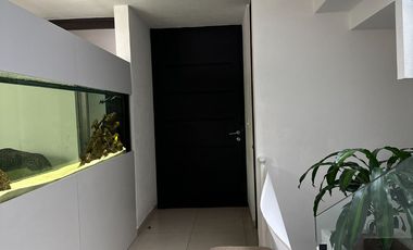 CASA AMUEBLADA EN RENTA EN PUERTA MADERO ALTOZANO