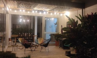 CASA CAMPESTRE EN CERRITOS