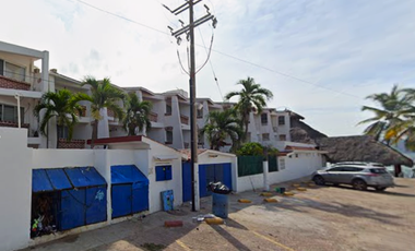 HOTEL CON ENTRADA AL MAR EN VENTA EN SAN PATRICIO MELAQUE, CENTRO, JAL. REMATE BANCARIO EN EXCELENTE UBICACIÓN Y GRAN PLUSVALÍA.