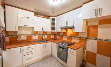 Casa en Venta de 4 recamaras en Fracc La Fortaleza, Ecatepec