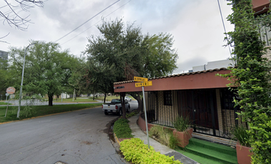 VENTA DE HERMOSA CASA