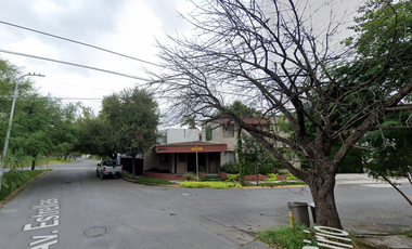 VENTA DE HERMOSA CASA