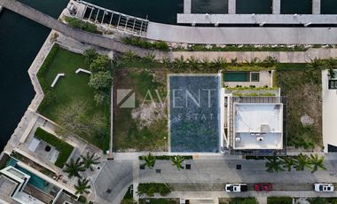 Terreno Habitacional en Venta, La Marina, Puerto Cancún