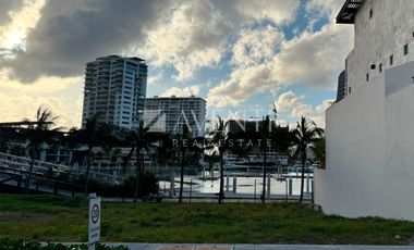 Terreno Habitacional en Venta, La Marina, Puerto Cancún