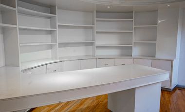 Residencia de lujo en jardínes del Pedregal.