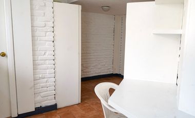 Residencia de lujo en jardínes del Pedregal.