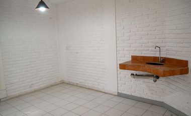 Residencia de lujo en jardínes del Pedregal.