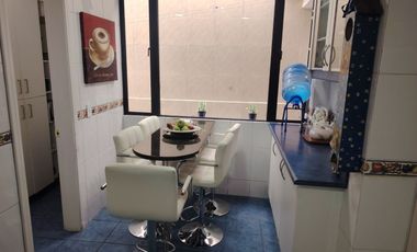 CASA EN VENTA URB. EL CONDADO