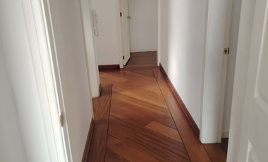 CASA EN VENTA URB. EL CONDADO