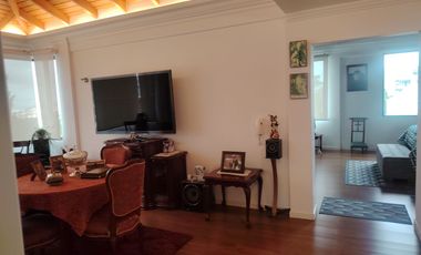 CASA EN VENTA URB. EL CONDADO