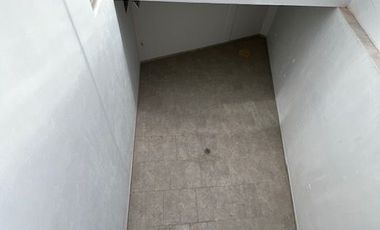 Casa en renta seminueva en Jardines del Bosque en calle normal 3 recámaras