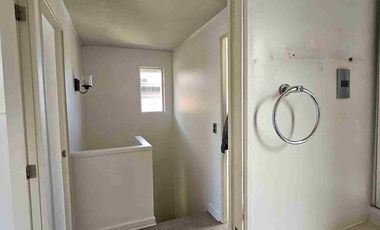 Arrienda casa frente a colegio en Jardin Austral