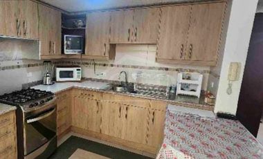 Venta casa con ampliación en conjunto, Mitad del Mundo