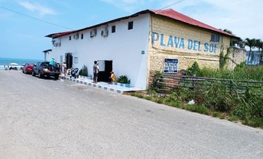 Venta de terreno en Tonsupa, en primera linea de Playa