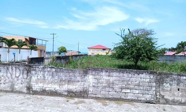 Venta de terreno en Tonsupa, en primera linea de Playa
