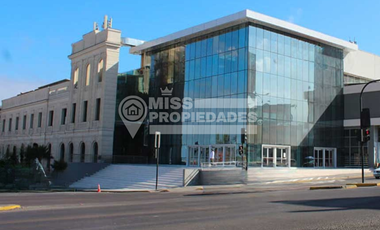 SE VENDE DERECHO A LLAVE MÓDULO COMERCIAL